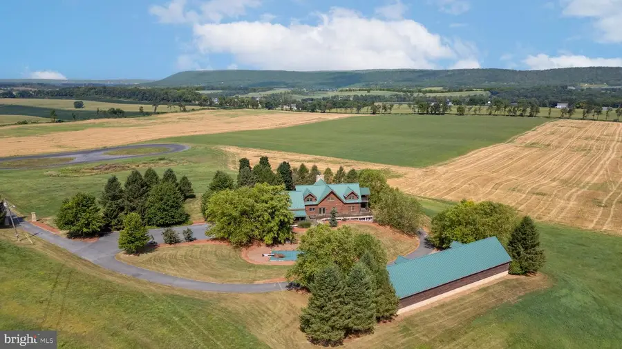 107 Yearicks Blvd, Centre Hall, PA 16828 - Image #3