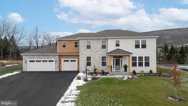 411 Farmhill Dr, STATE COLLEGE, PA 16801