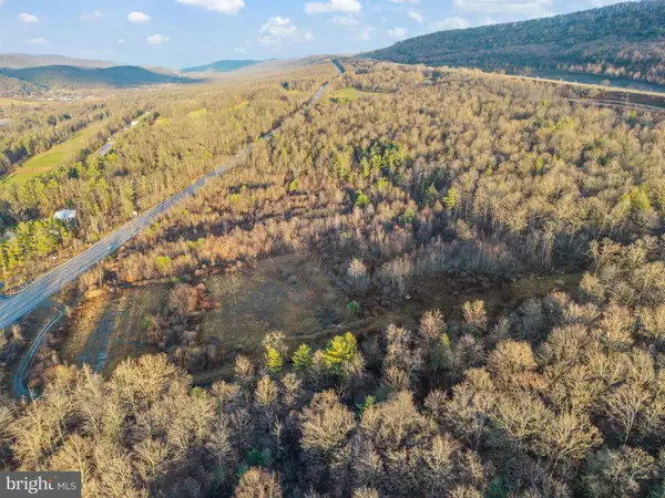 300 Skytop Mountain, PORT MATILDA, PA 16870