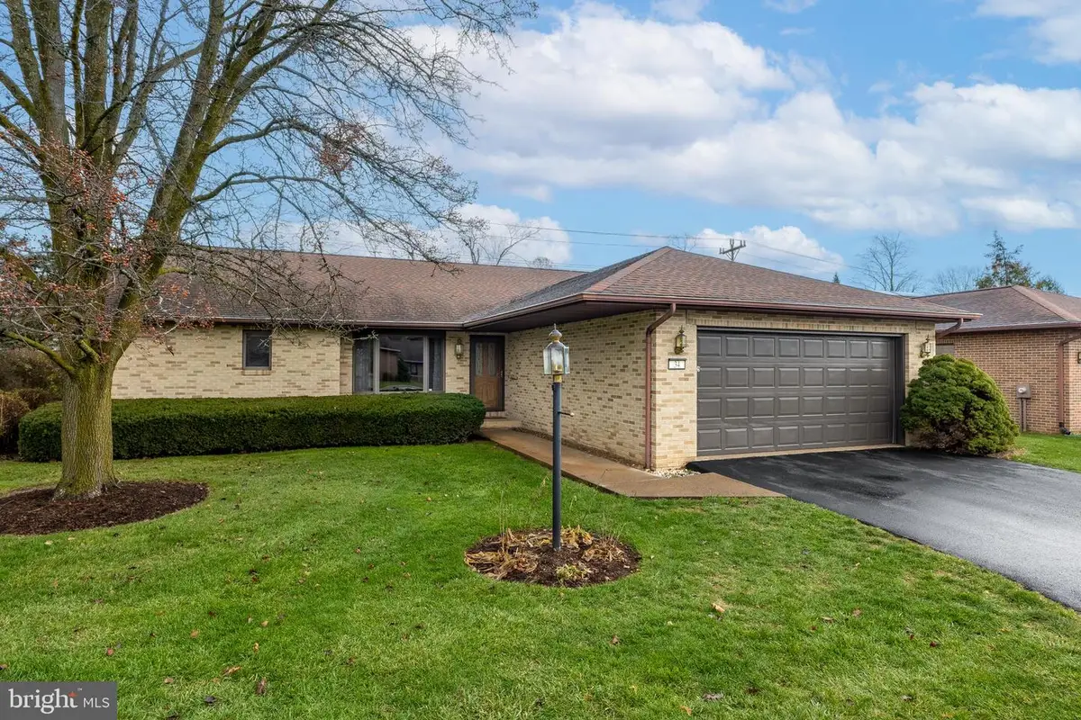 1244 Westerly Pkwy #34, State College, PA 16801 - Image #1