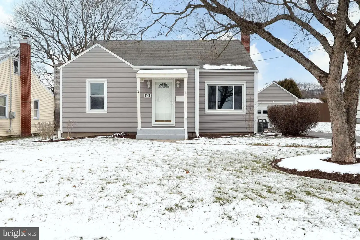 121 Harvey St, Pleasant Gap, PA 16823 - Image #1