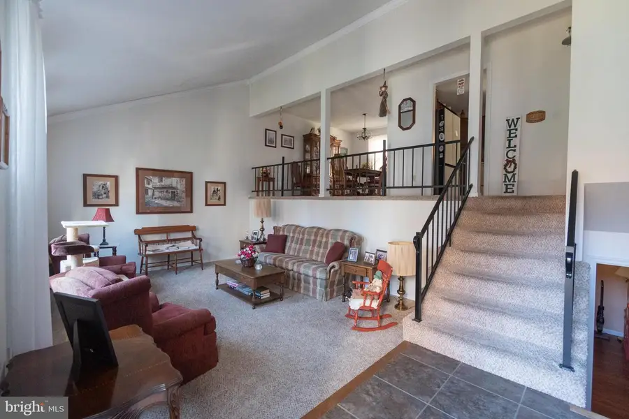 592 Melissa Ln, State College, PA 16803 - Image #3