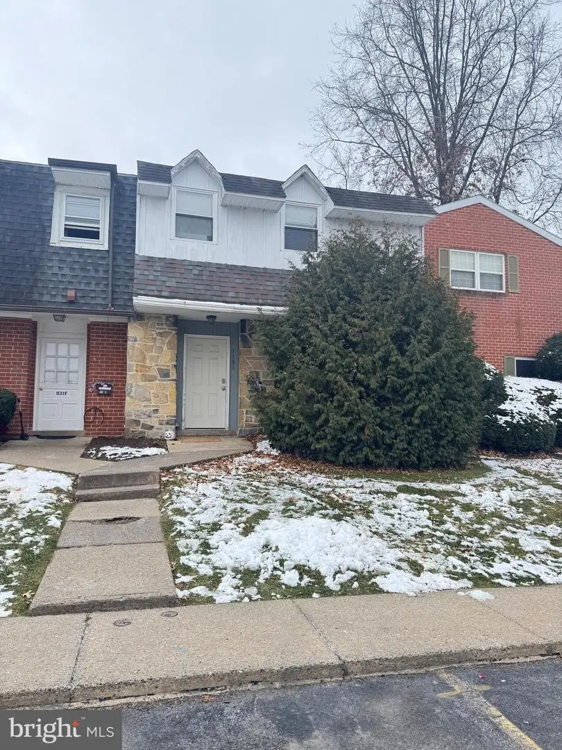 1131-g W Aaron Dr, State College, PA 16803 - Image #1