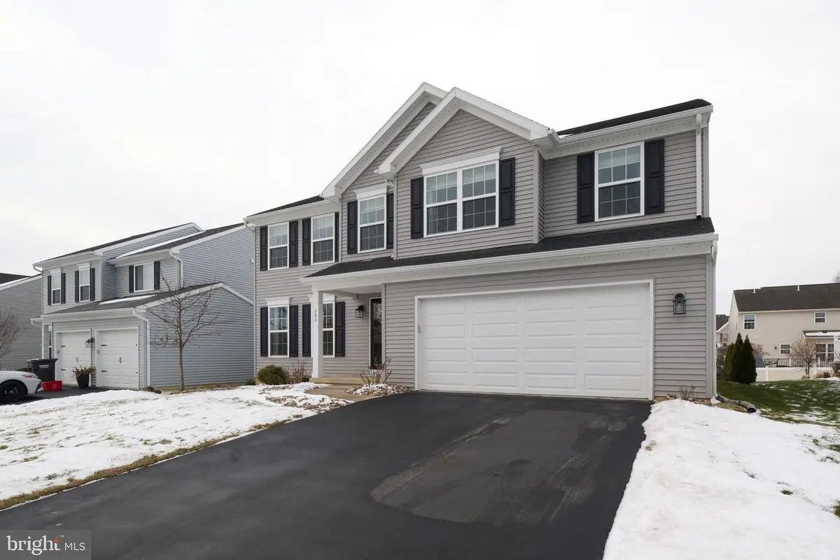 283 Amberleigh Ln, Bellefonte, PA 16823 - Image #1