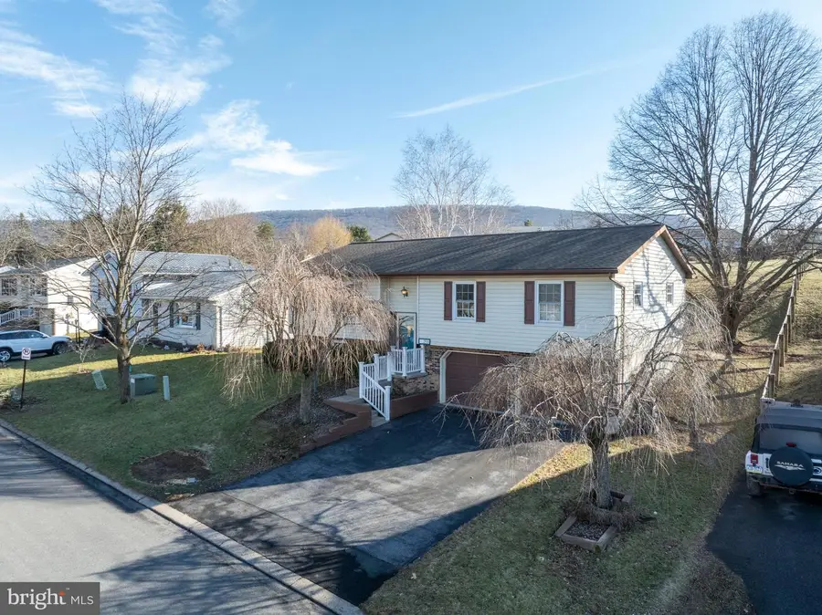 2510 Buchenhorst Rd, State College, PA 16801 - Image #2