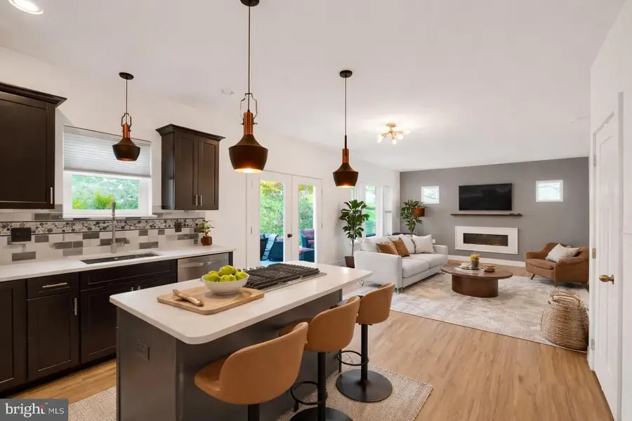 198 Aberdeen Ln, State College, PA 16801 - Image #3