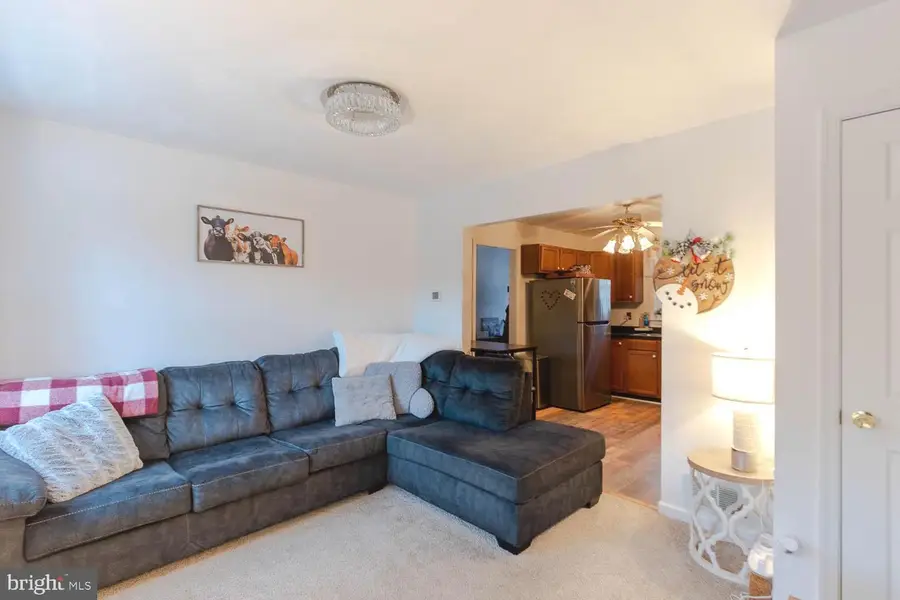 220 N Wilson St, Bellefonte, PA 16823 - Image #2