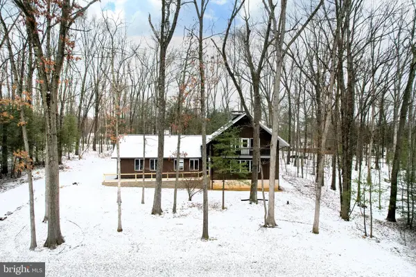 637 Crandall Dr, STATE COLLEGE, PA 16803