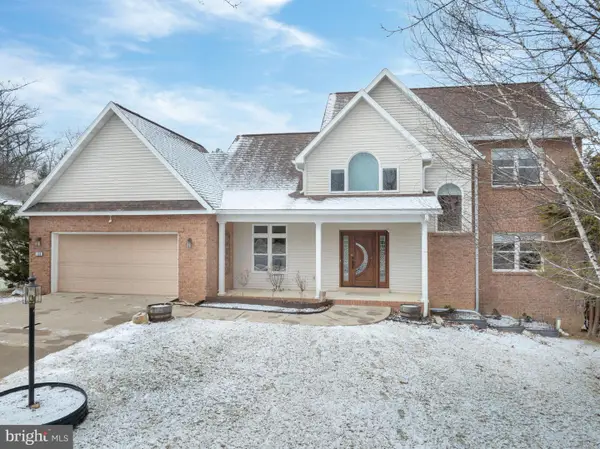 130 Oak Pointe, STATE COLLEGE, PA 16801