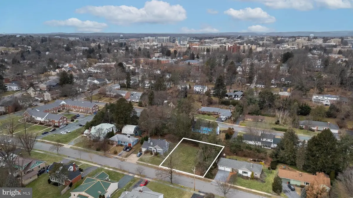 253 E Mccormick Ave, State College, PA 16801 - #1