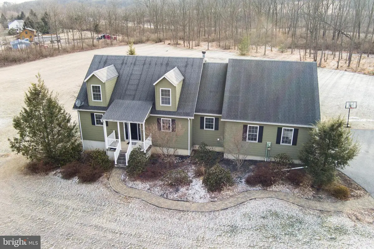 145 Grove Ln, Bellefonte, PA 16823 - #1