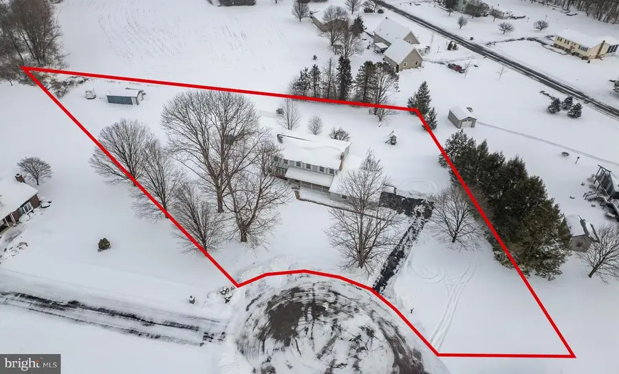 315 Debi Dr, Bellefonte, PA 16823 - #2