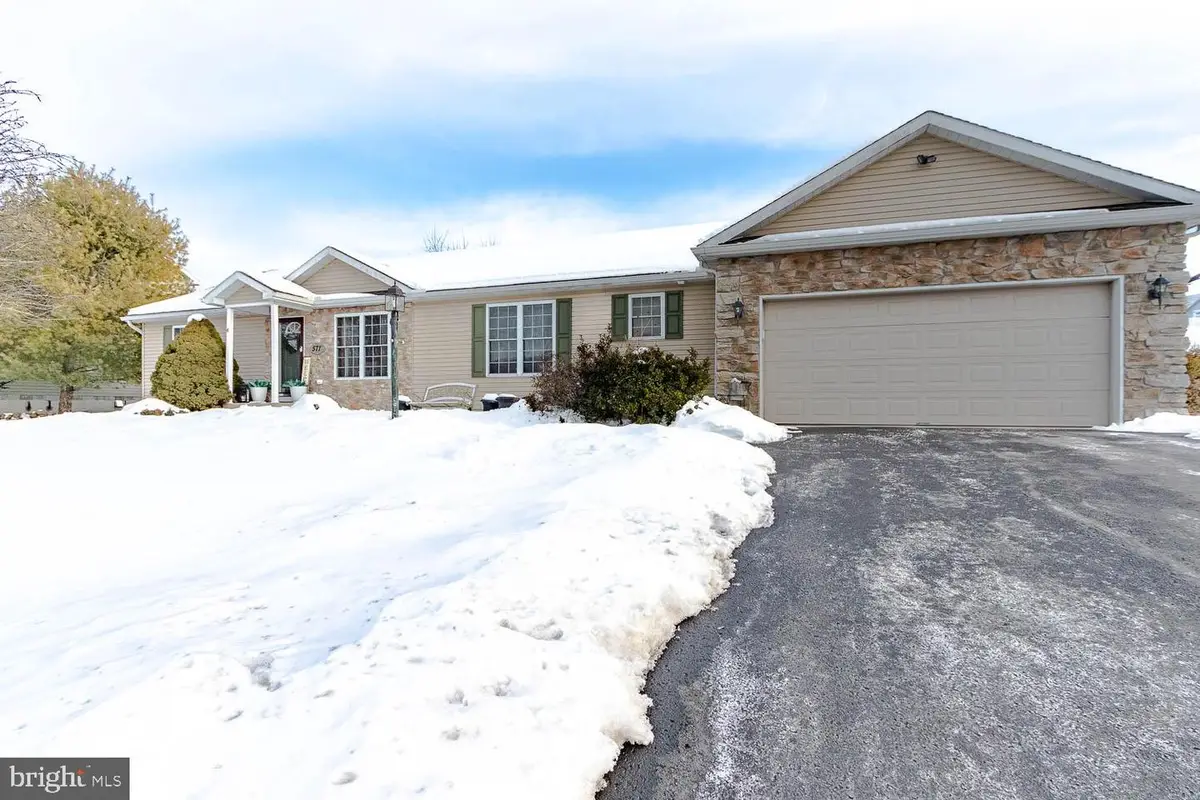 571 Millgate Rd, Bellefonte, PA 16823 - #1