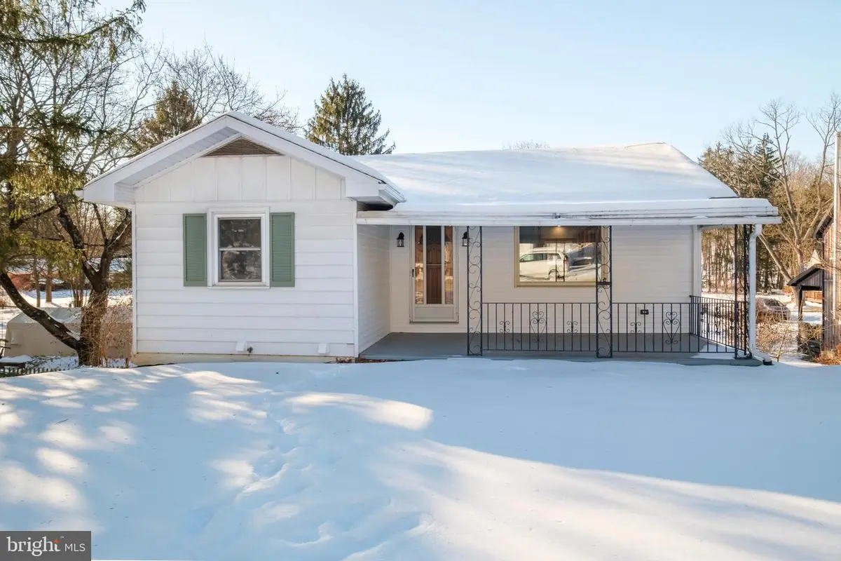 522 Pike St, State College, PA 16801 - Image #1