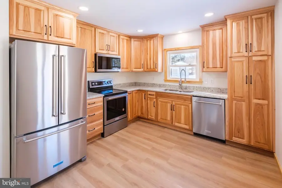 522 Pike St, State College, PA 16801 - Image #2