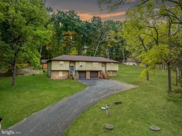 1001 & 1003 Ellman Ln, STATE COLLEGE, PA 16801