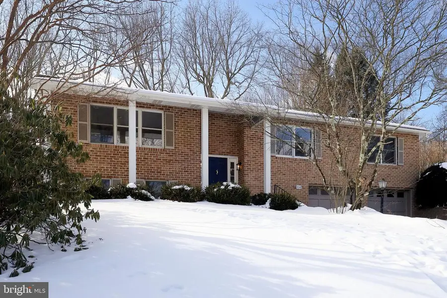 532 Longbarn Rd, State College, PA 16803 - #3