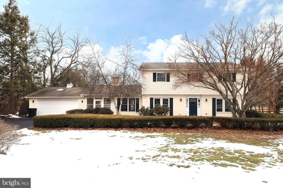 1027 Greenbriar Dr, State College, PA 16801 - #2