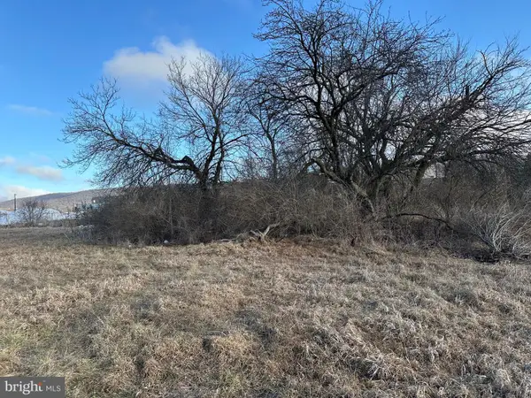 On Dreibelbis Street St, STATE COLLEGE, PA 16801