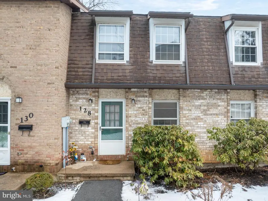 128 Haverford Cir, State College, PA 16803 - #2