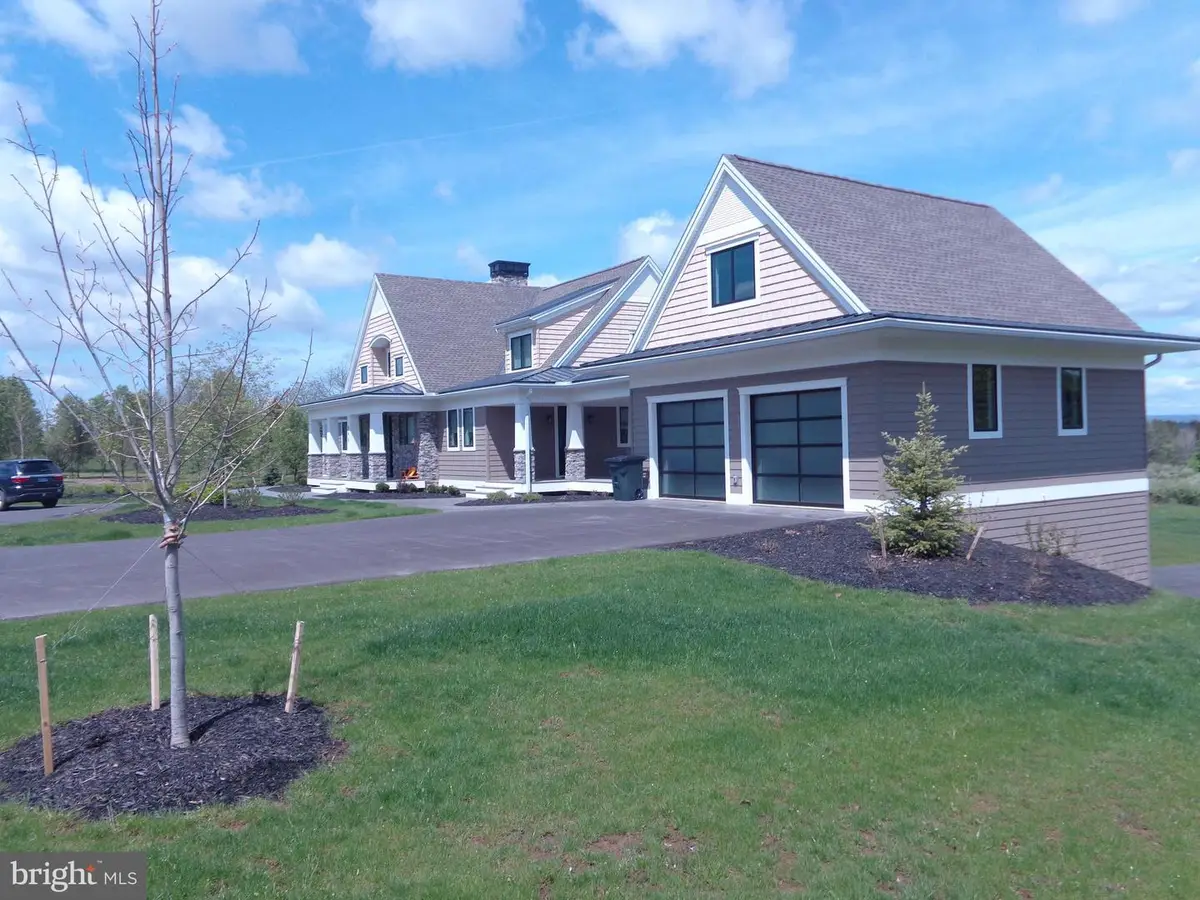 373 W Crestview Ave, Boalsburg, PA 16827 - #1