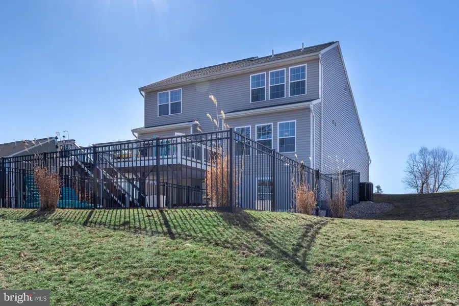 201 Jefferson Cir, Bellefonte, PA 16823 - #3