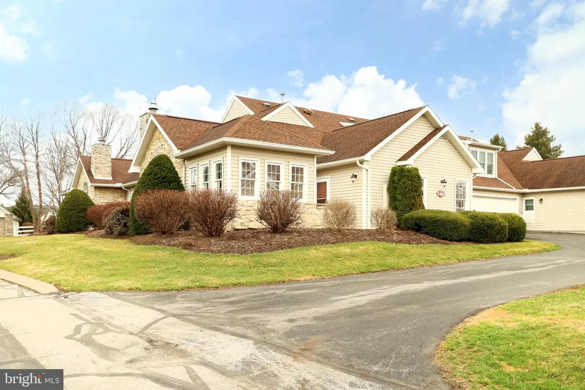 3301 Shellers Bnd #949, State College, PA 16801 - #1