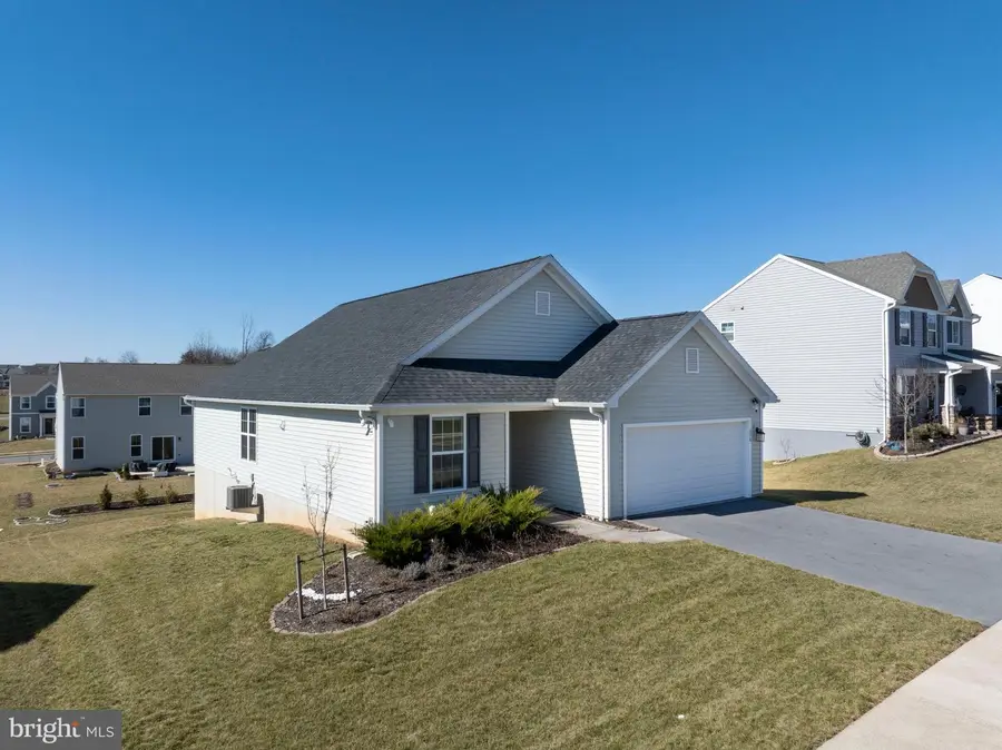 358 Old Ivy Dr, Bellefonte, PA 16823 - #2