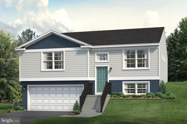 131 3rd St, CENTRE HALL, PA 16828