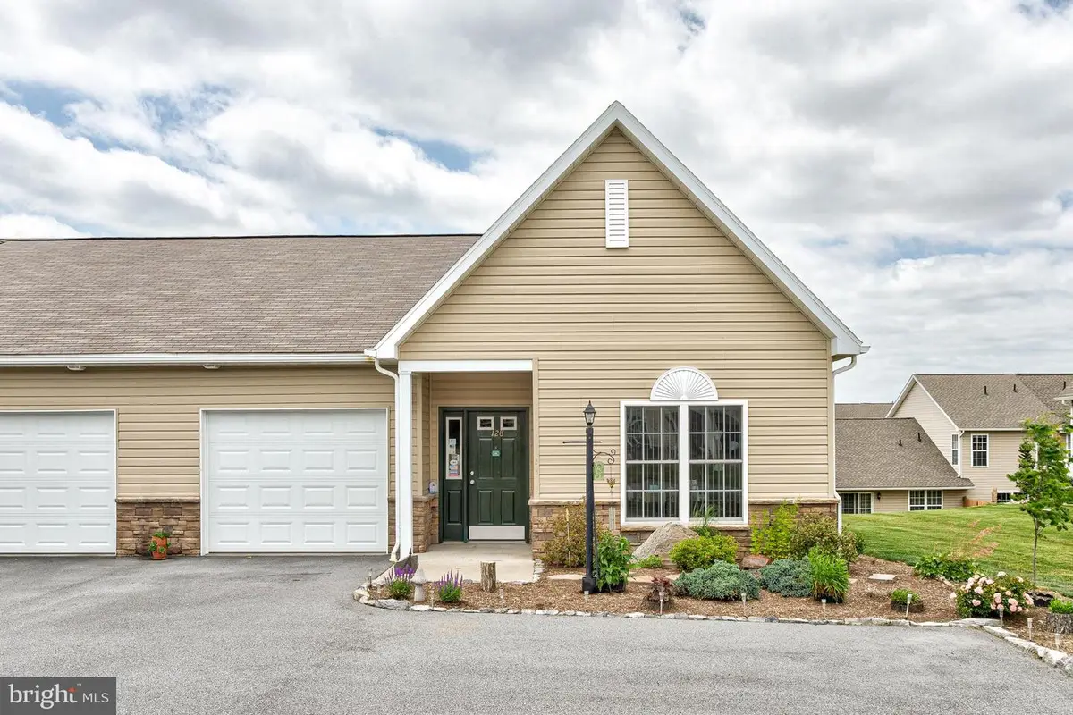 128 Gemstone Dr, Bellefonte, PA 16823 - #1