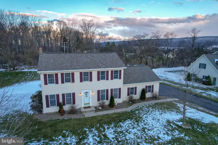 1039 E Springfield Dr, Bellefonte, PA 16823 - #2