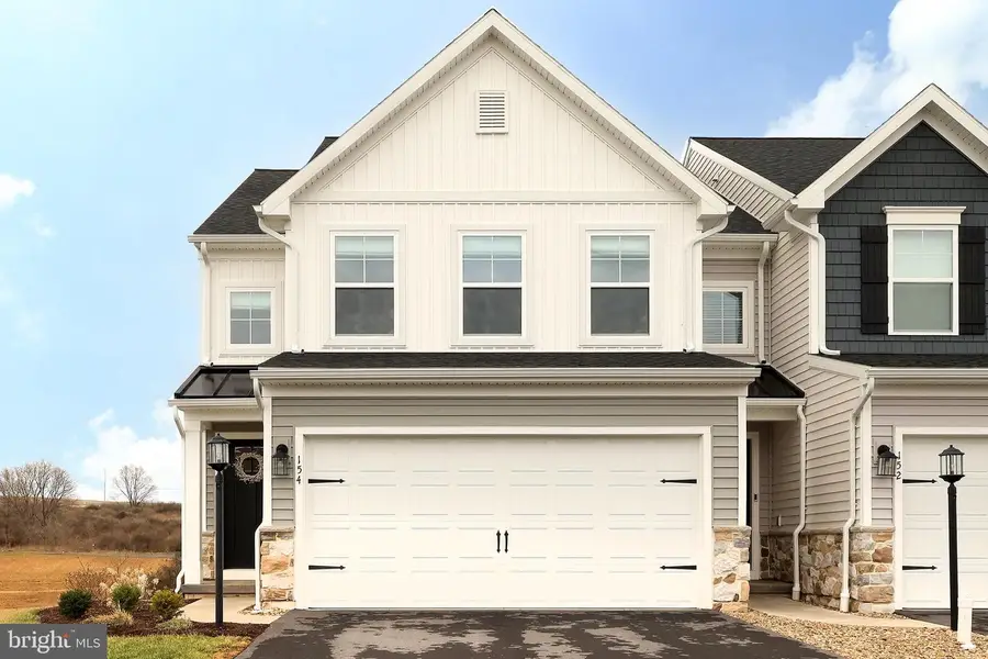 154 Magnolia Ln, State College, PA 16803 - #2