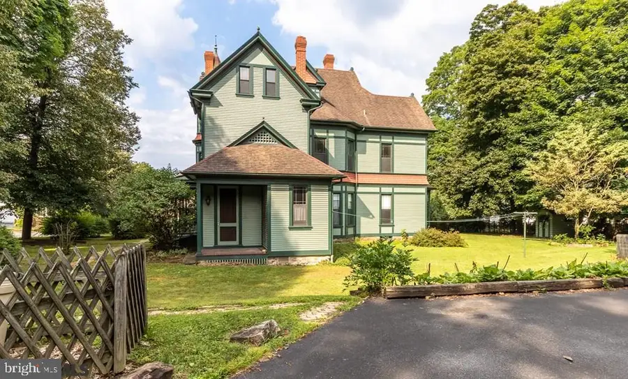 336 S Centre St, Philipsburg, PA 16866 - #2