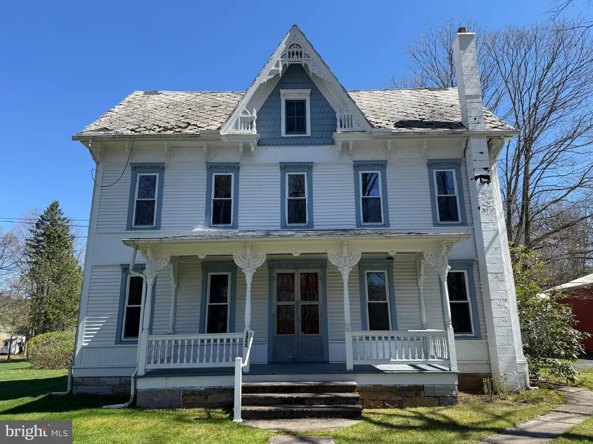 255 Pike Rd, Howard, PA 16841 - #1