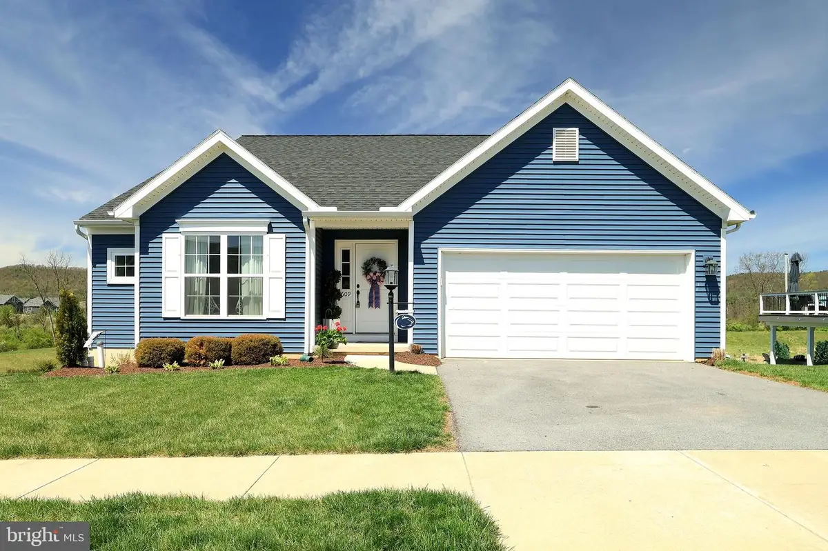 609 Fawn Valley Rd, State College, PA 16803 - #1