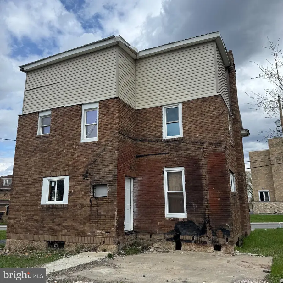 115 N 9th St, Philipsburg, PA 16866 - #2