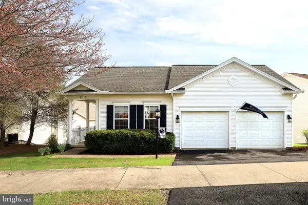 116 Honors Ln, STATE COLLEGE, PA 16803