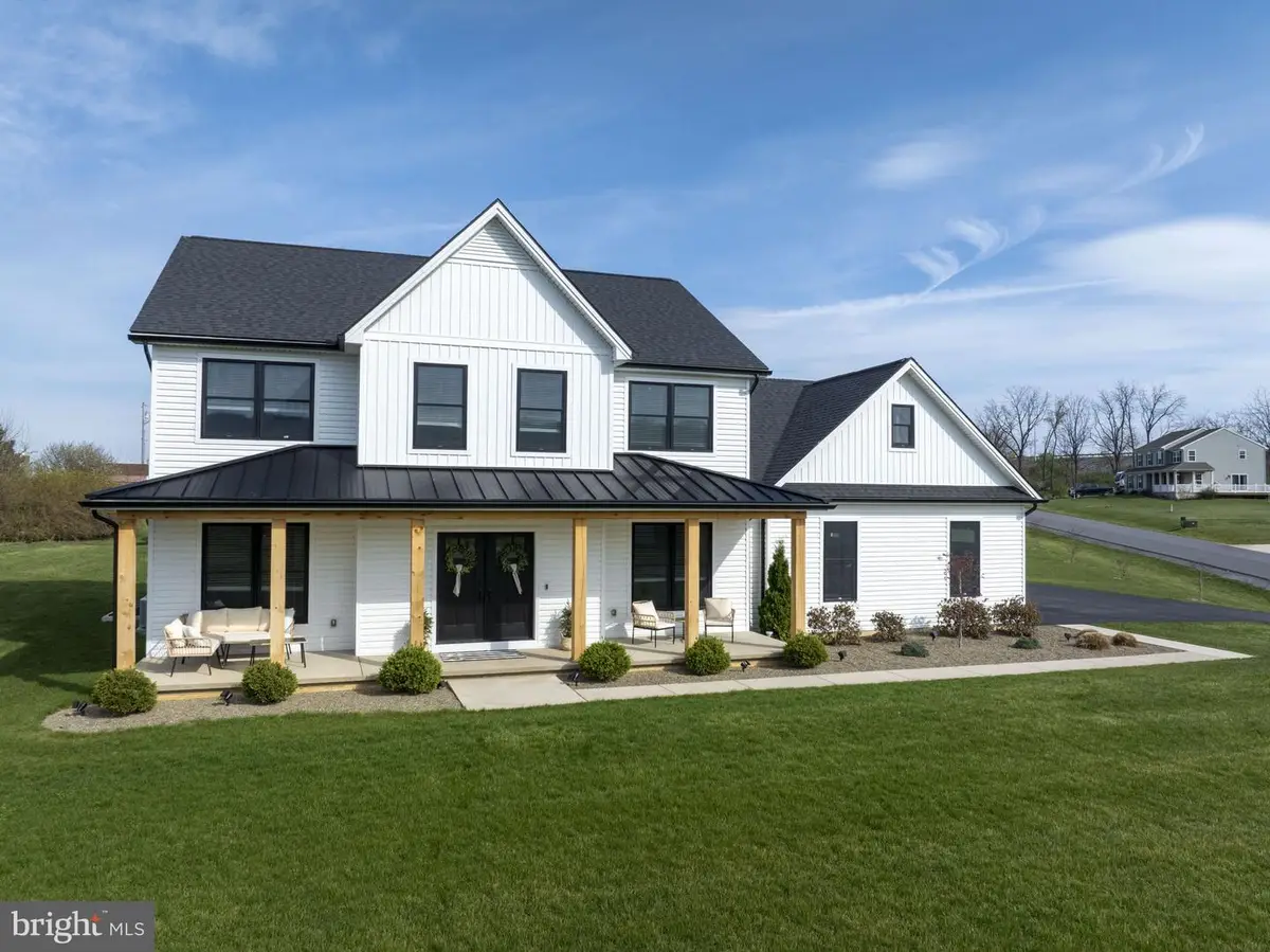 281 Limestone Dr, Bellefonte, PA 16823 - #1