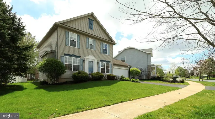 2414 Autumnwood Dr, State College, PA 16801 - #2