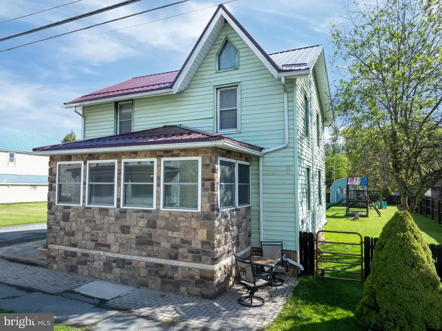 149 Penn St, Millheim, PA 16854 - #3