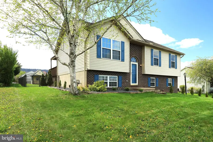 133 Steeplechase Dr, Pleasant Gap, PA 16823 - #3