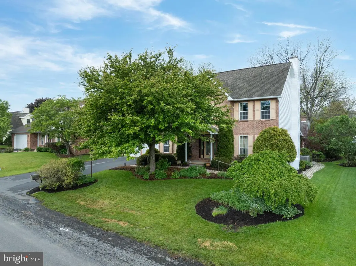 125 Kaywood Dr, Boalsburg, PA 16827 - #1