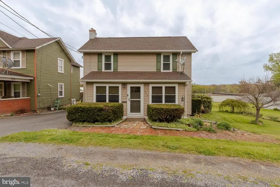 516 Walnut St, Philipsburg, PA 16866 - #2