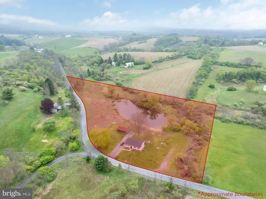 379 Mountain Back Rd, Spring Mills, PA 16875 - #3