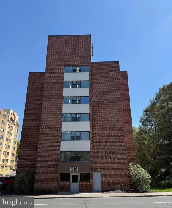 616 E College Ave #401, STATE COLLEGE, PA 16801