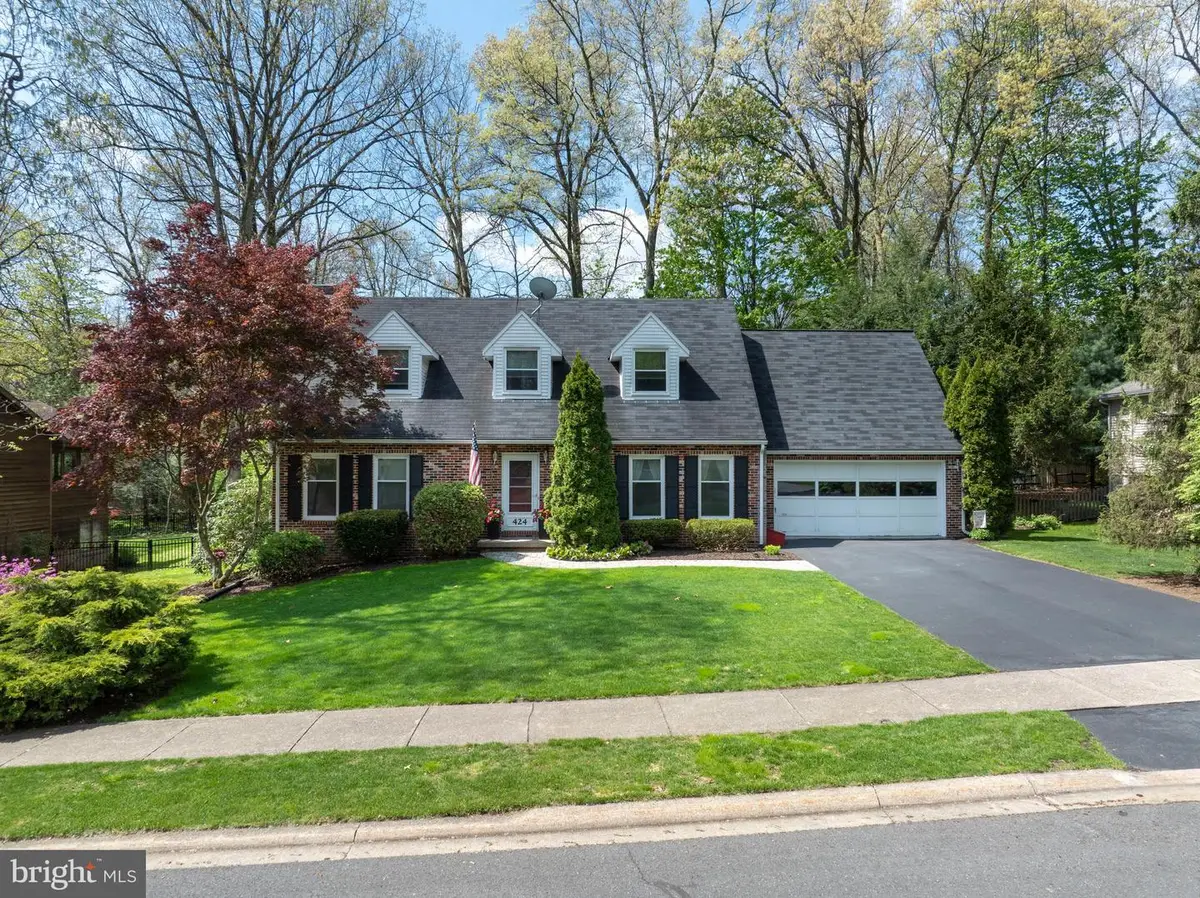 424 Canterbury Dr, State College, PA 16803 - #1