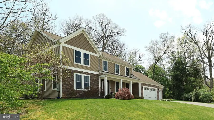 110 Meadowview Dr, State College, PA 16801 - #3