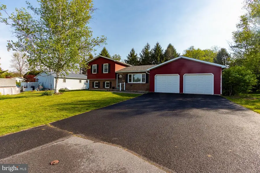 162 Yarnell Ln, Pleasant Gap, PA 16823 - #2