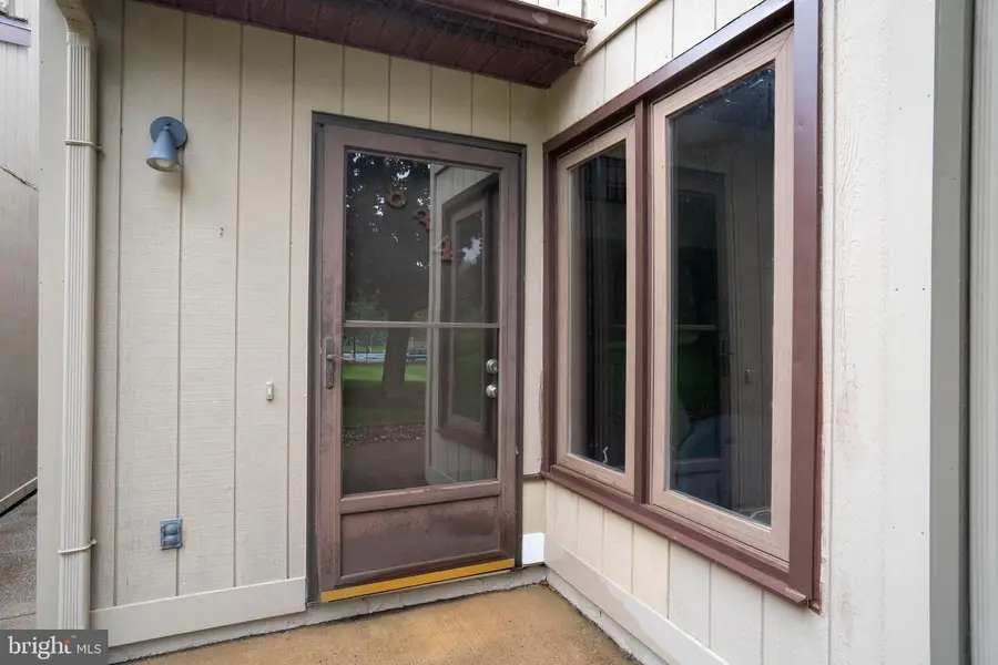 834 W Aaron Dr, State College, PA 16803 - #2