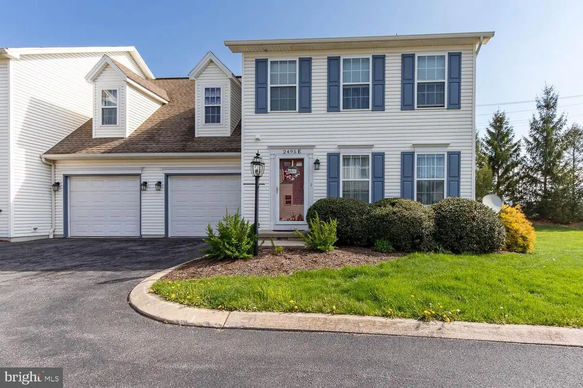 2495 Saratoga Dr, State College, PA 16801 - #1